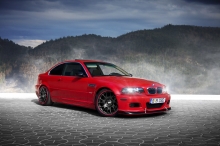 Красный BMW 3 серии, М3, туман, горы, лес, черные диски